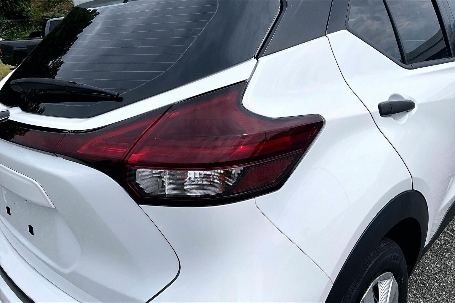2023 Nissan Kicks S