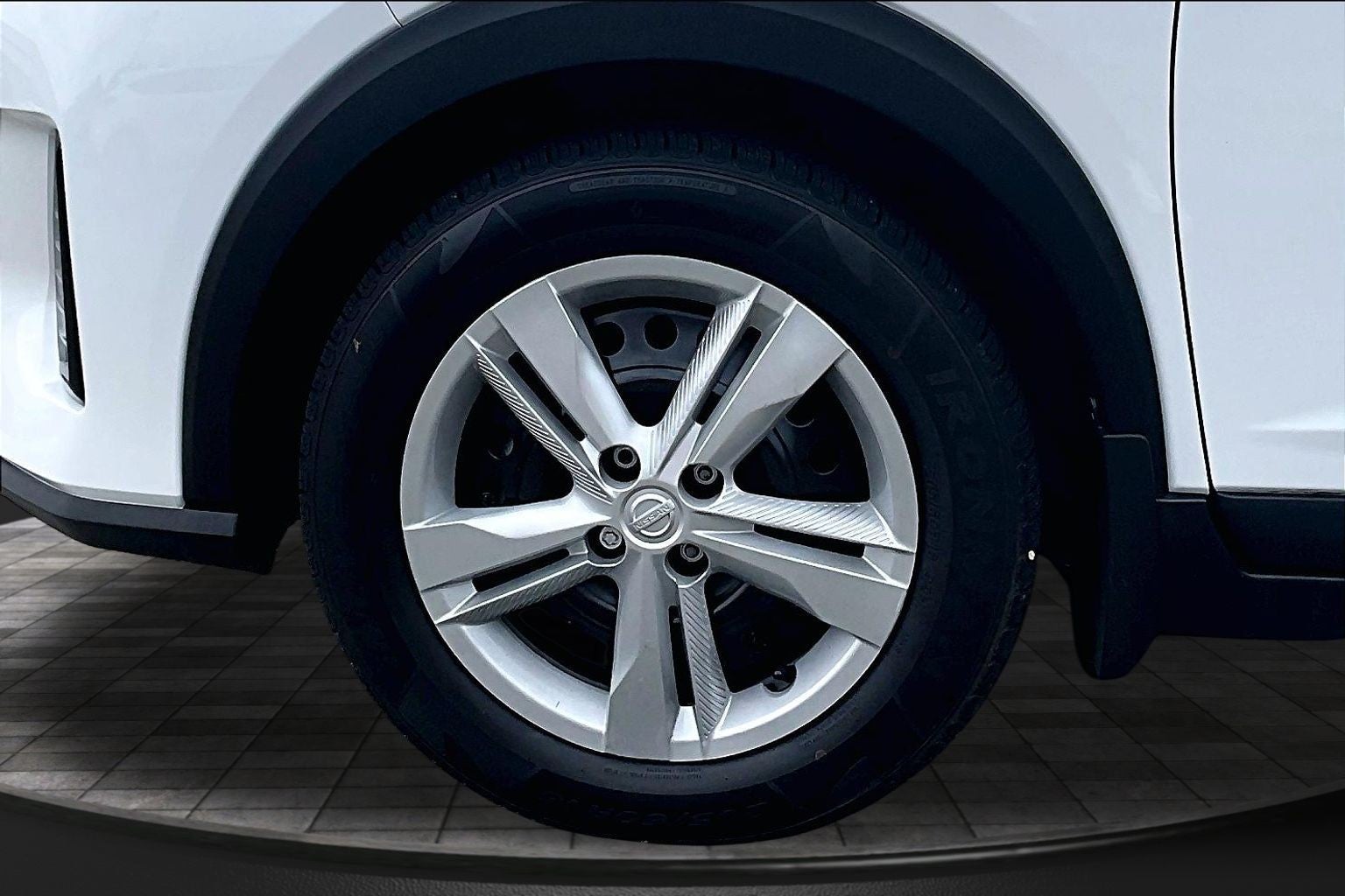 2023 Nissan Kicks S