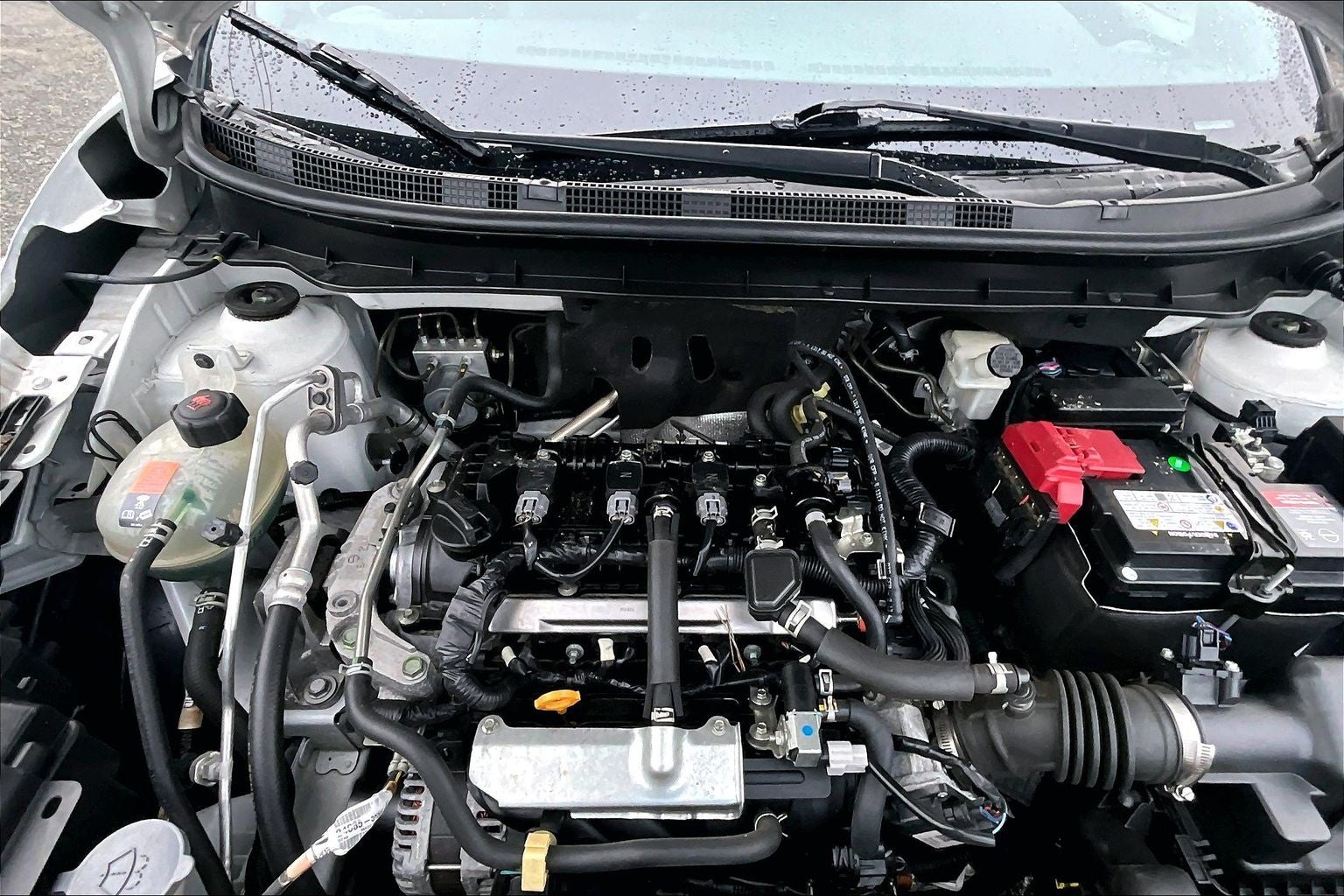 2021 Nissan Kicks SR