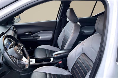 2021 Nissan Kicks SR