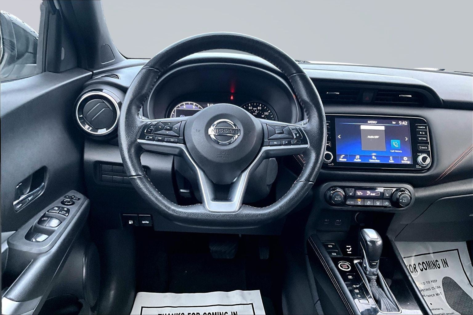 2021 Nissan Kicks SR