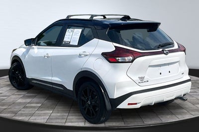 2023 Nissan Kicks SR