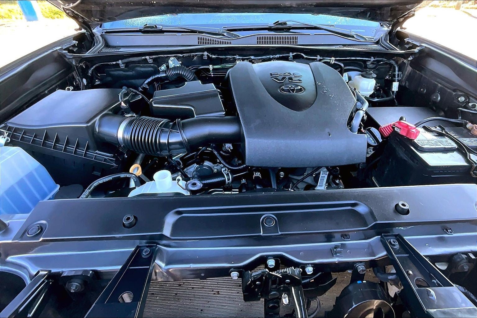 2022 Toyota Tacoma 4WD SR