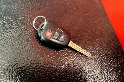 2022 Toyota Tacoma 4WD SR