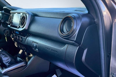 2022 Toyota Tacoma 4WD SR