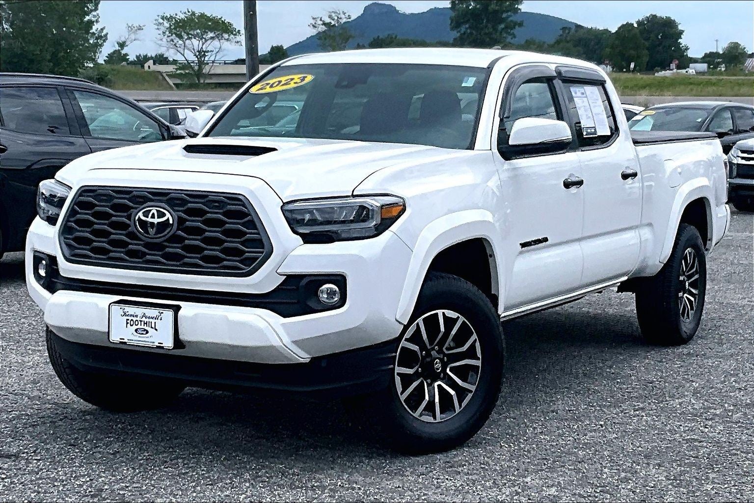 2023 Toyota Tacoma 4WD Base