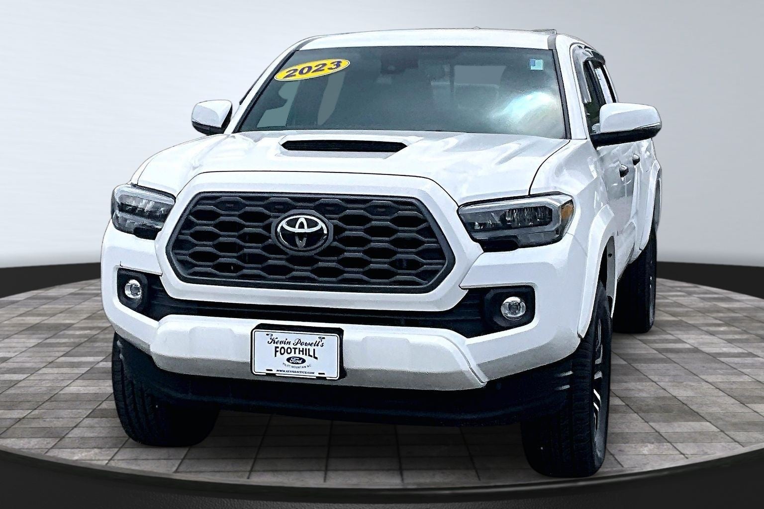 2023 Toyota Tacoma 4WD Base