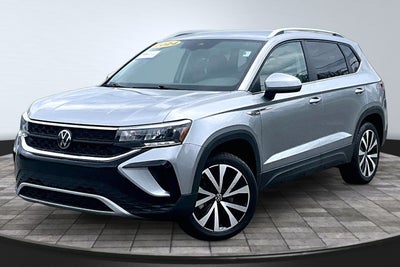 2024 Volkswagen Taos SE