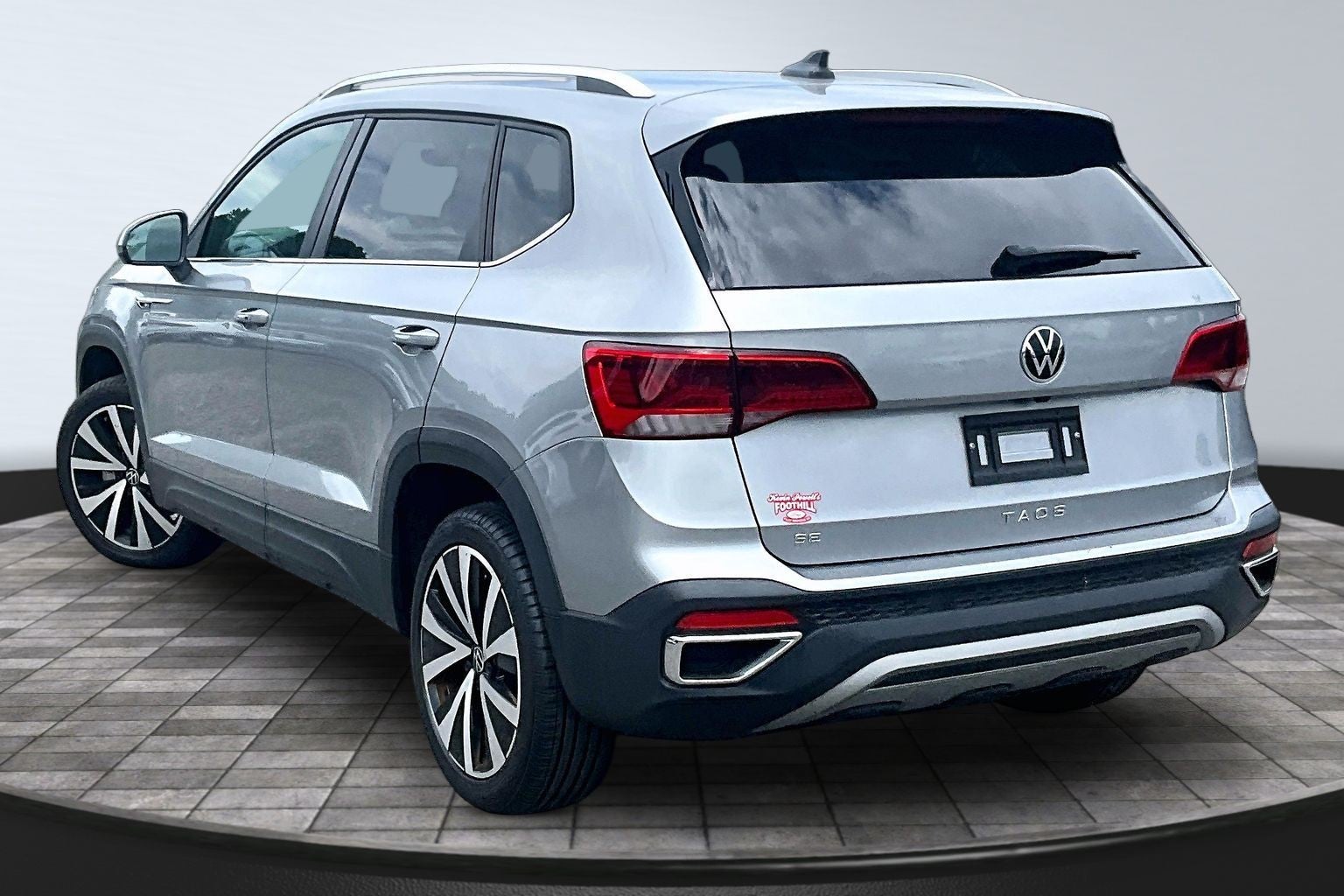 2024 Volkswagen Taos SE