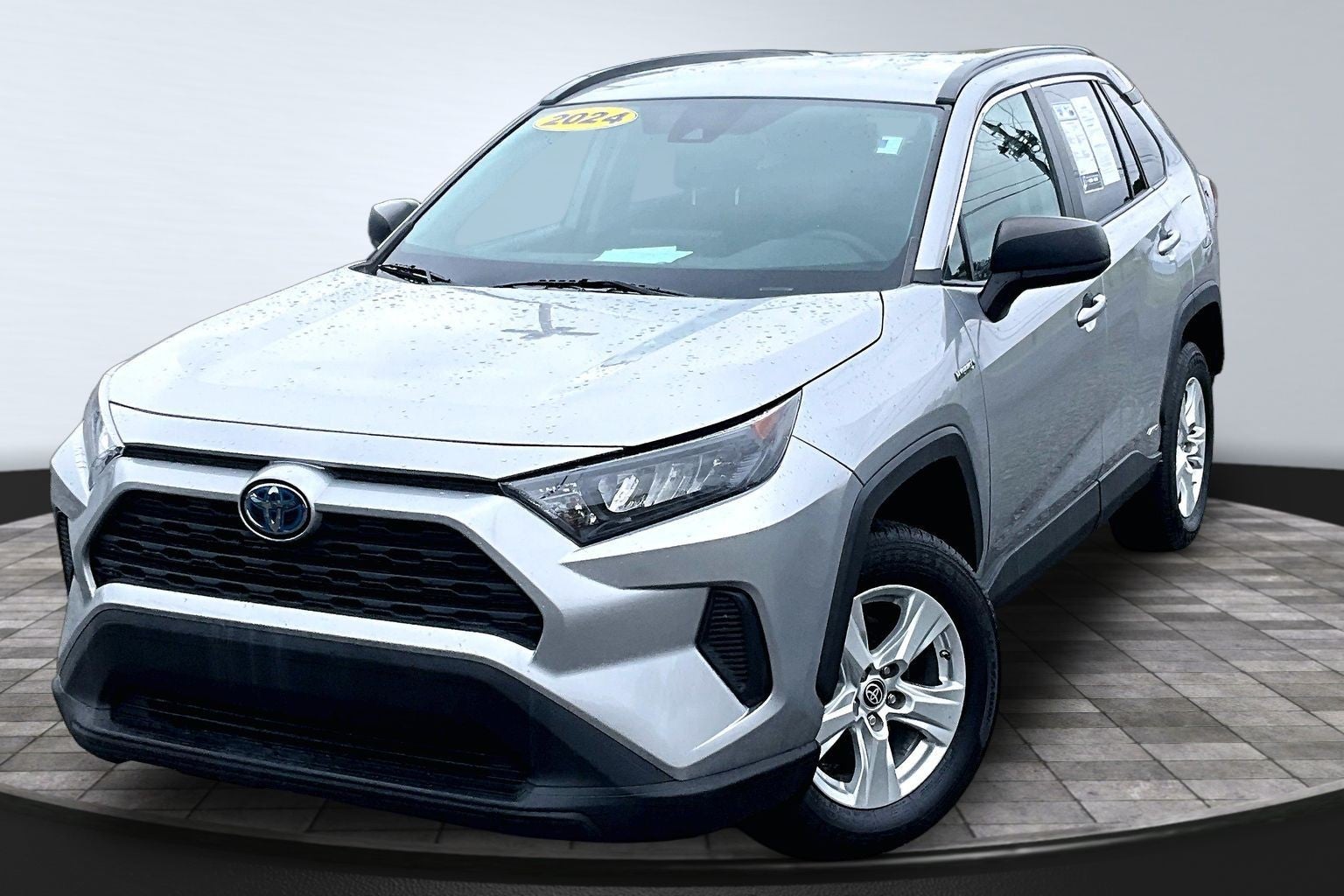 2021 Toyota RAV4 Hybrid LE