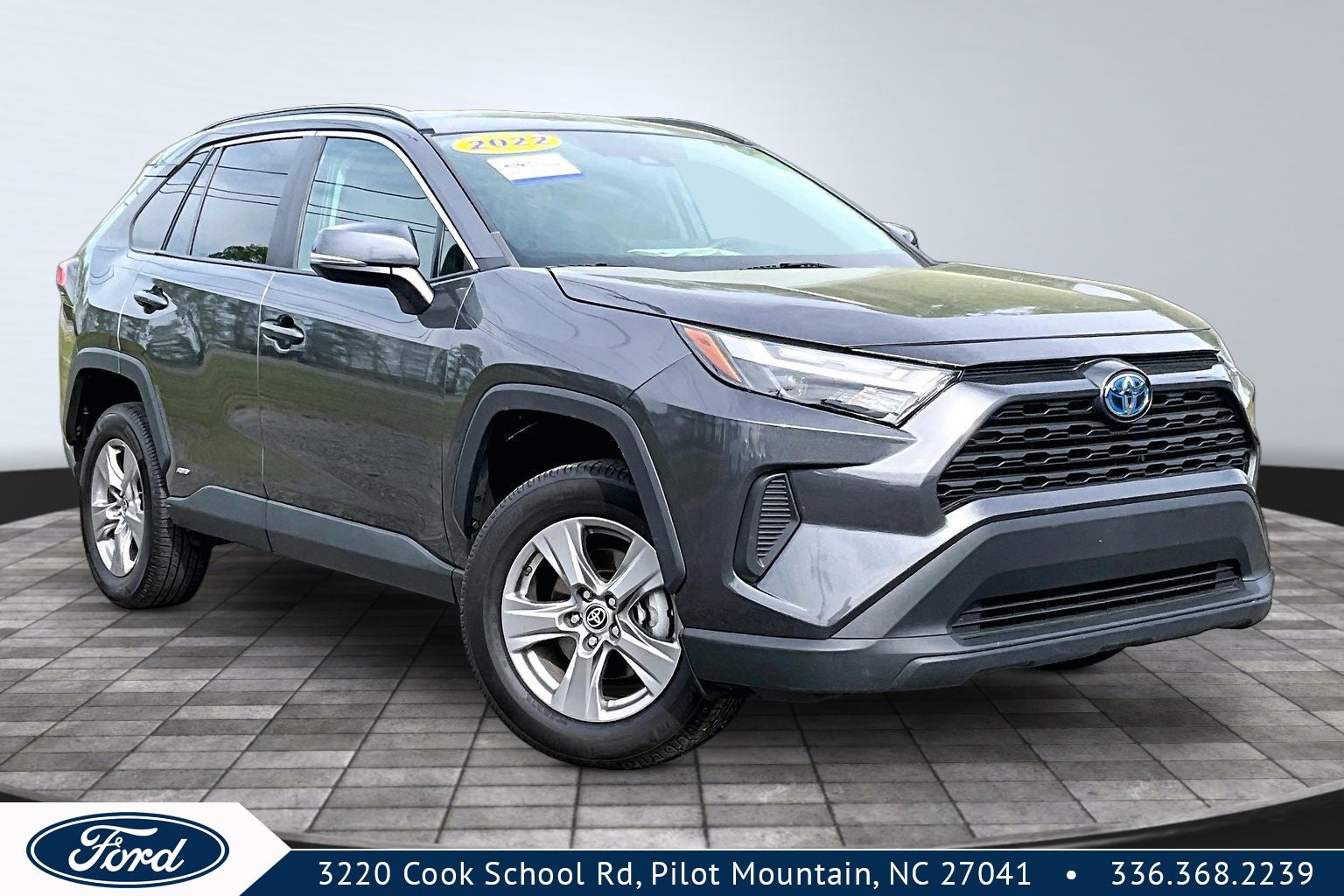 2022 Toyota RAV4 Hybrid XLE