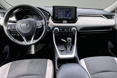 2022 Toyota RAV4 Hybrid XLE