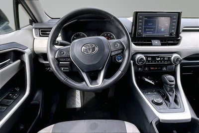 2022 Toyota RAV4 Hybrid XLE