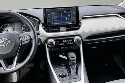 2022 Toyota RAV4 Hybrid XLE