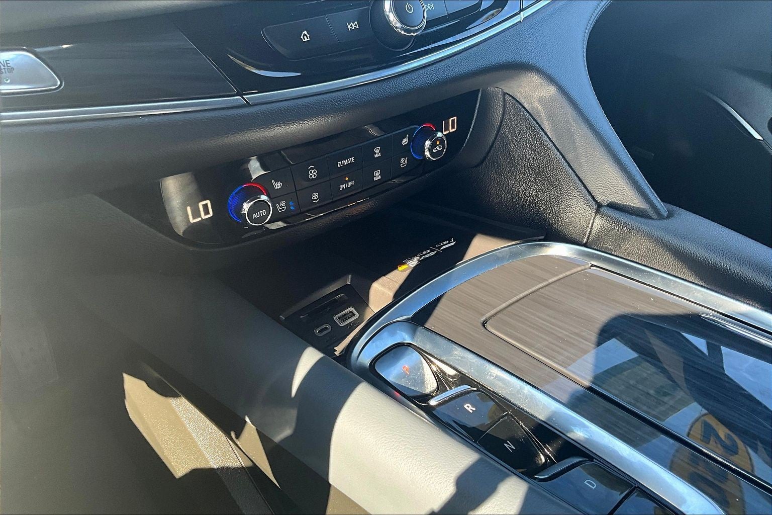 2024 Buick Enclave Premium