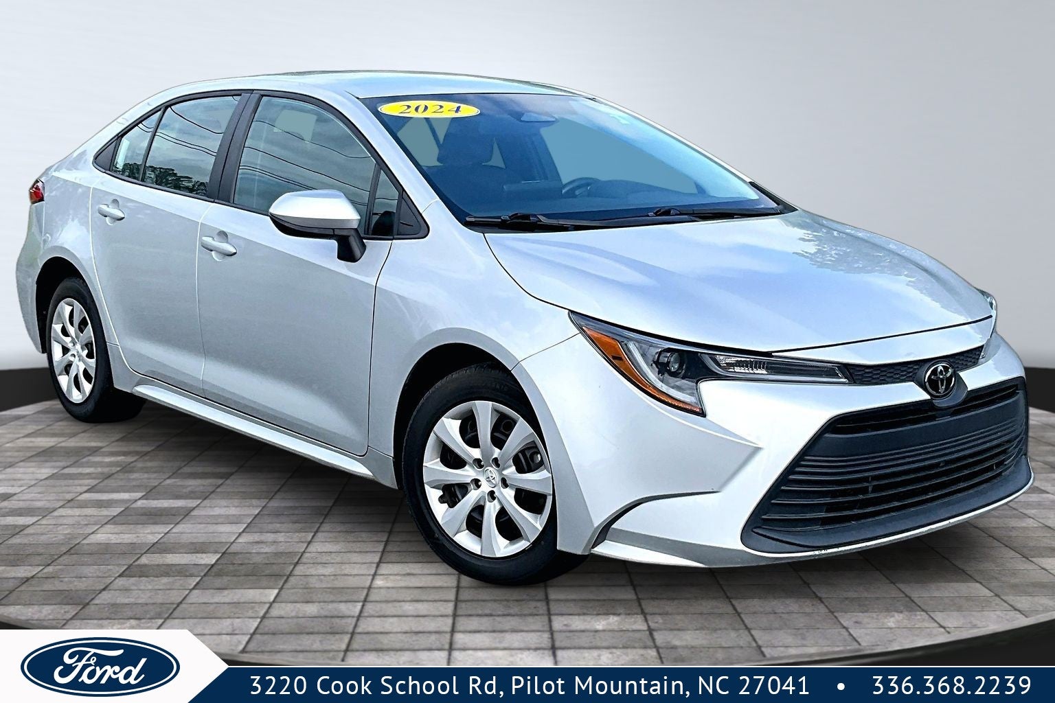 2024 Toyota Corolla LE