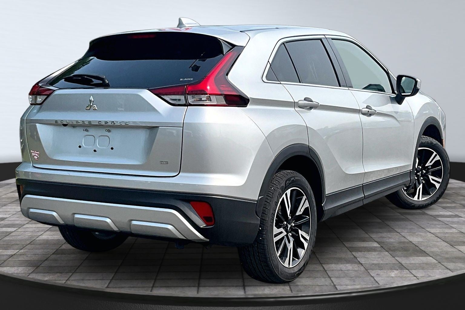 2024 Mitsubishi Eclipse Cross Base
