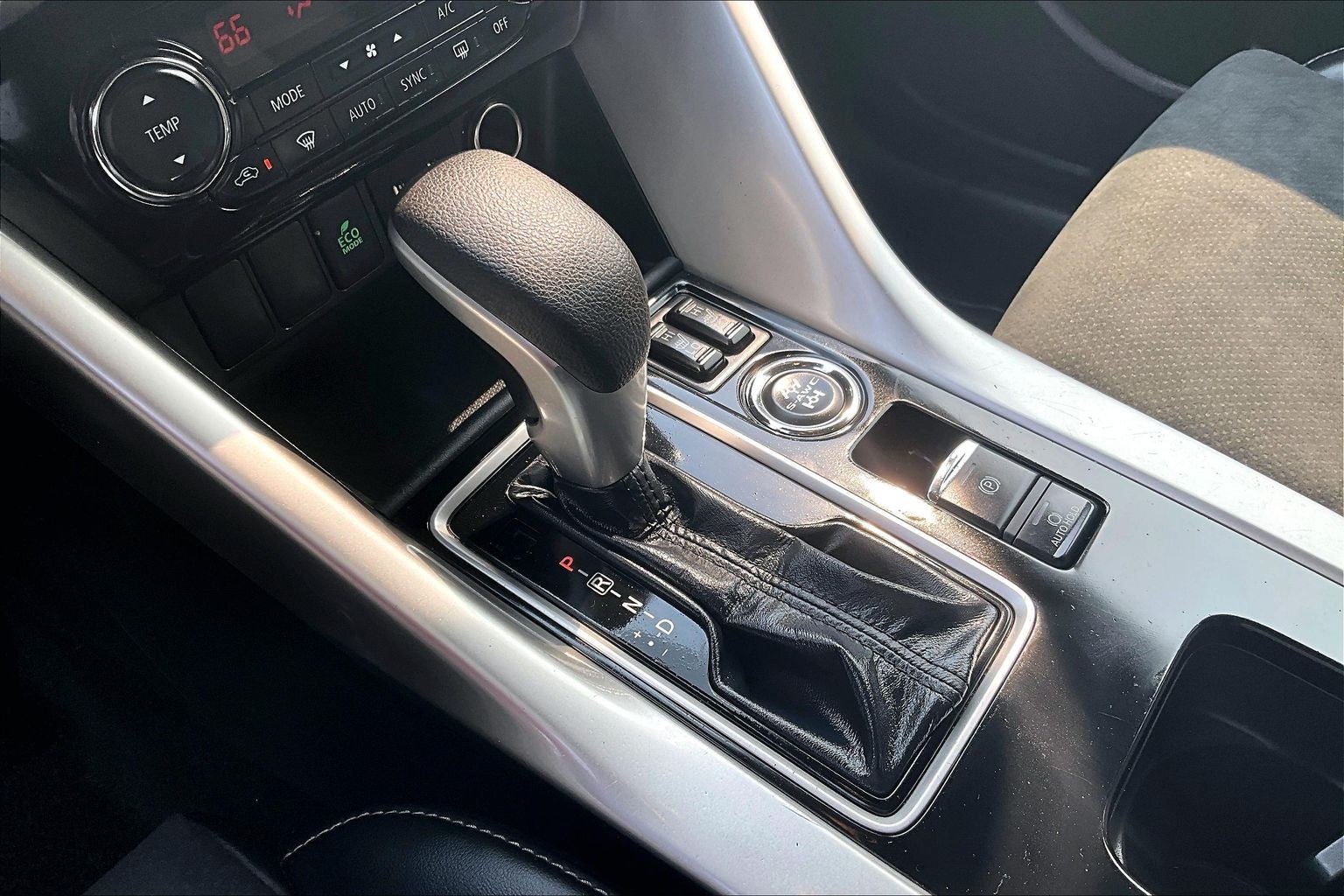 2024 Mitsubishi Eclipse Cross Base