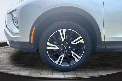 2024 Mitsubishi Eclipse Cross Base
