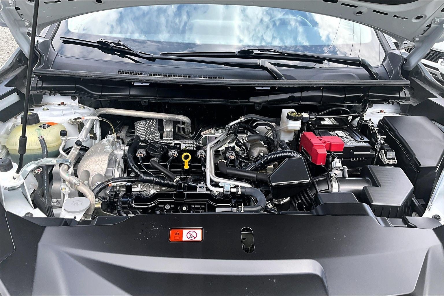2024 Mitsubishi Outlander Base