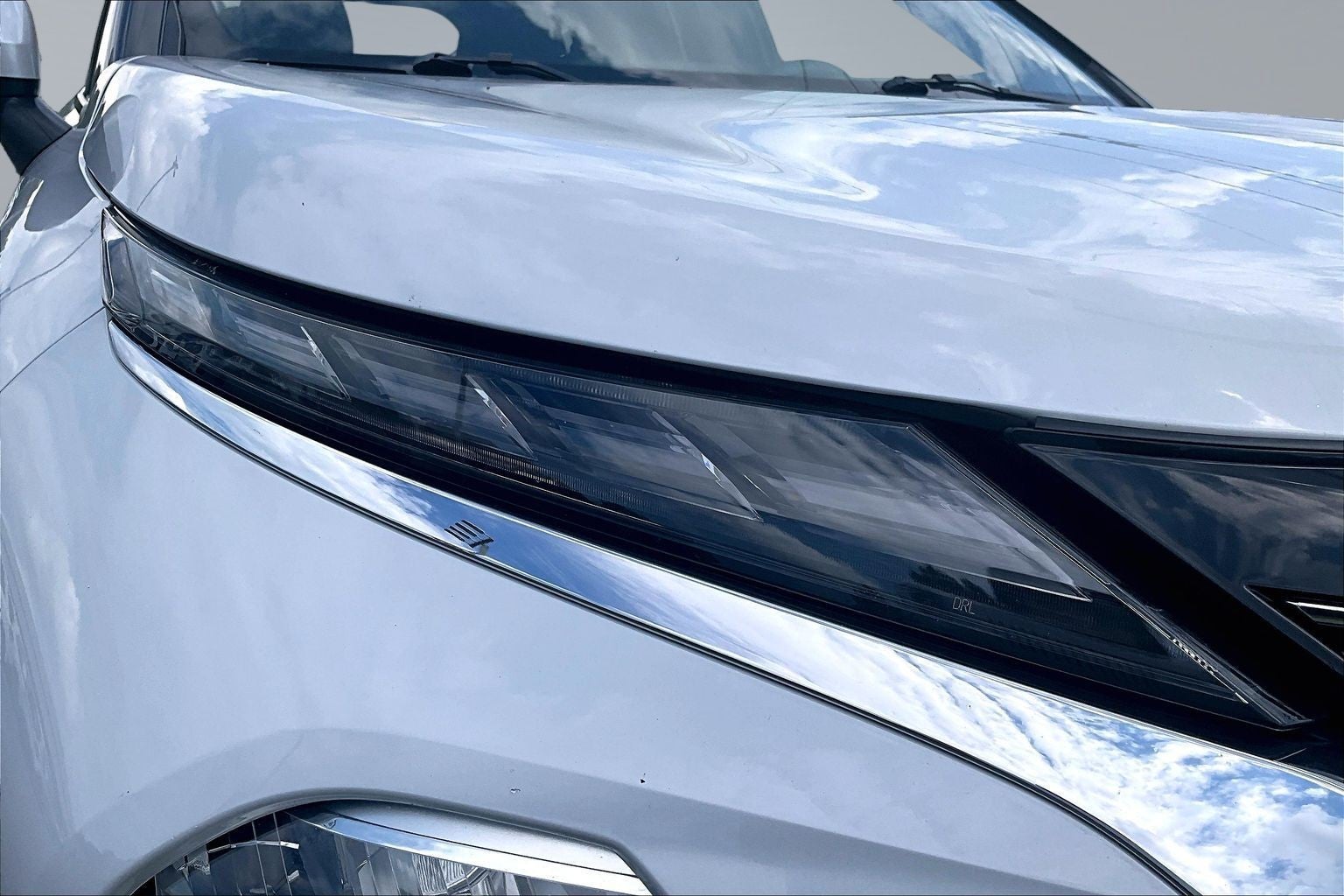2024 Mitsubishi Outlander Base