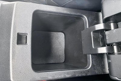 2024 Mitsubishi Outlander Base