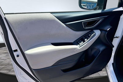 2023 Subaru Forester BASE