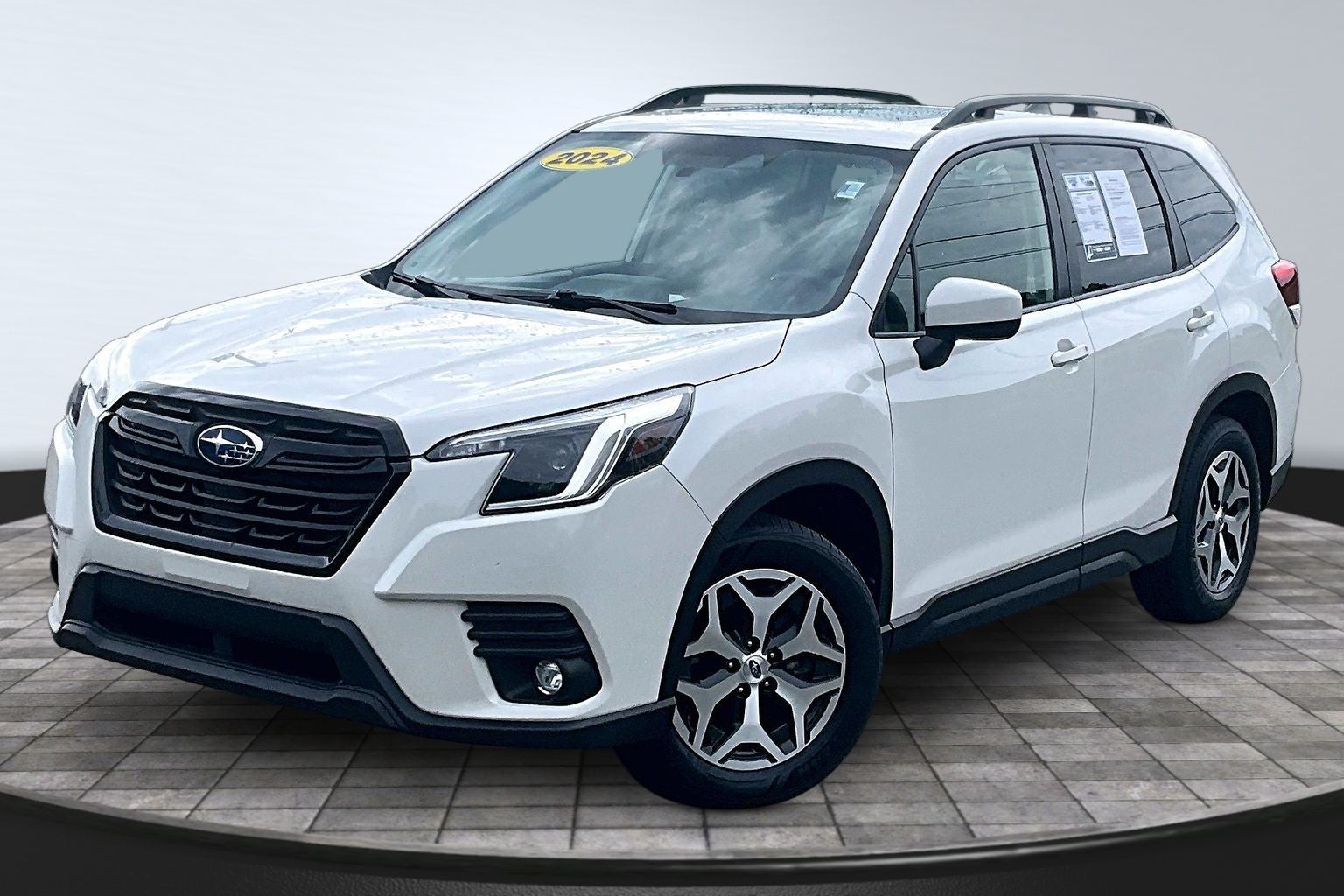 2024 Subaru Forester Premium