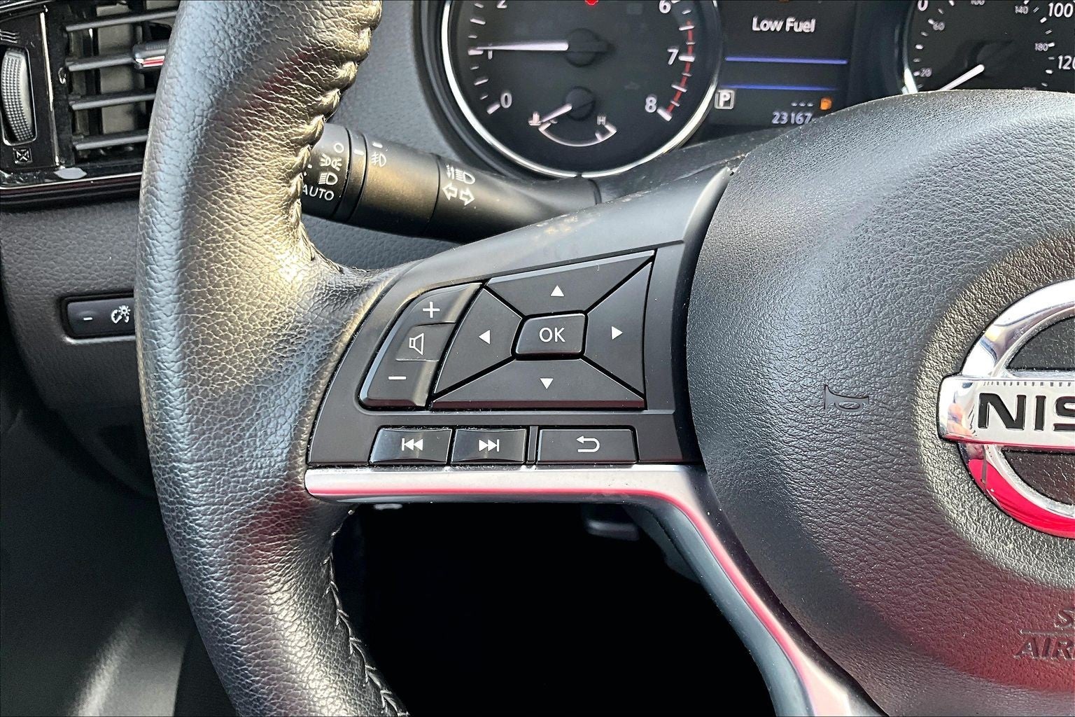 2022 Nissan Rogue Sport SV