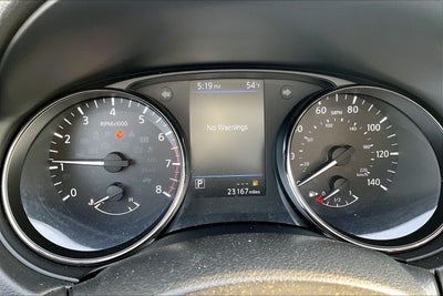 2022 Nissan Rogue Sport SV