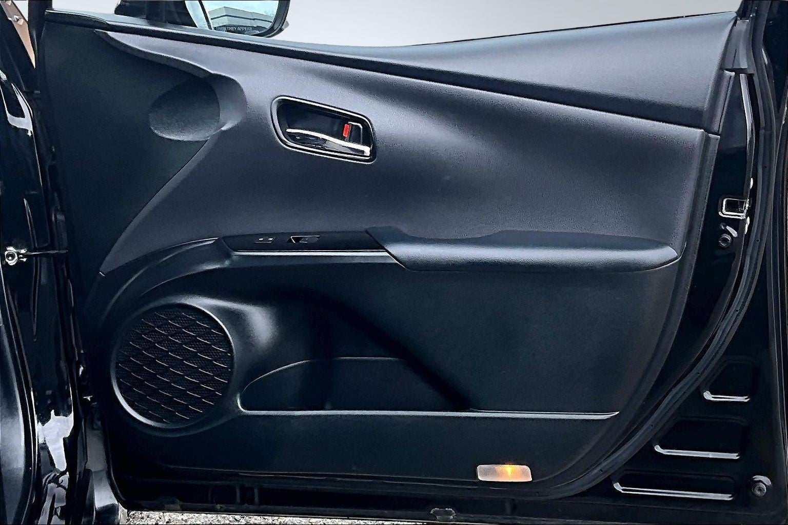 2022 Toyota Prius Base