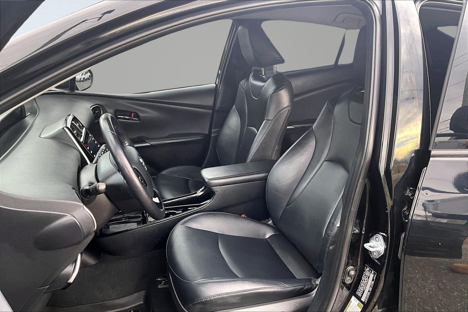 2022 Toyota Prius Base