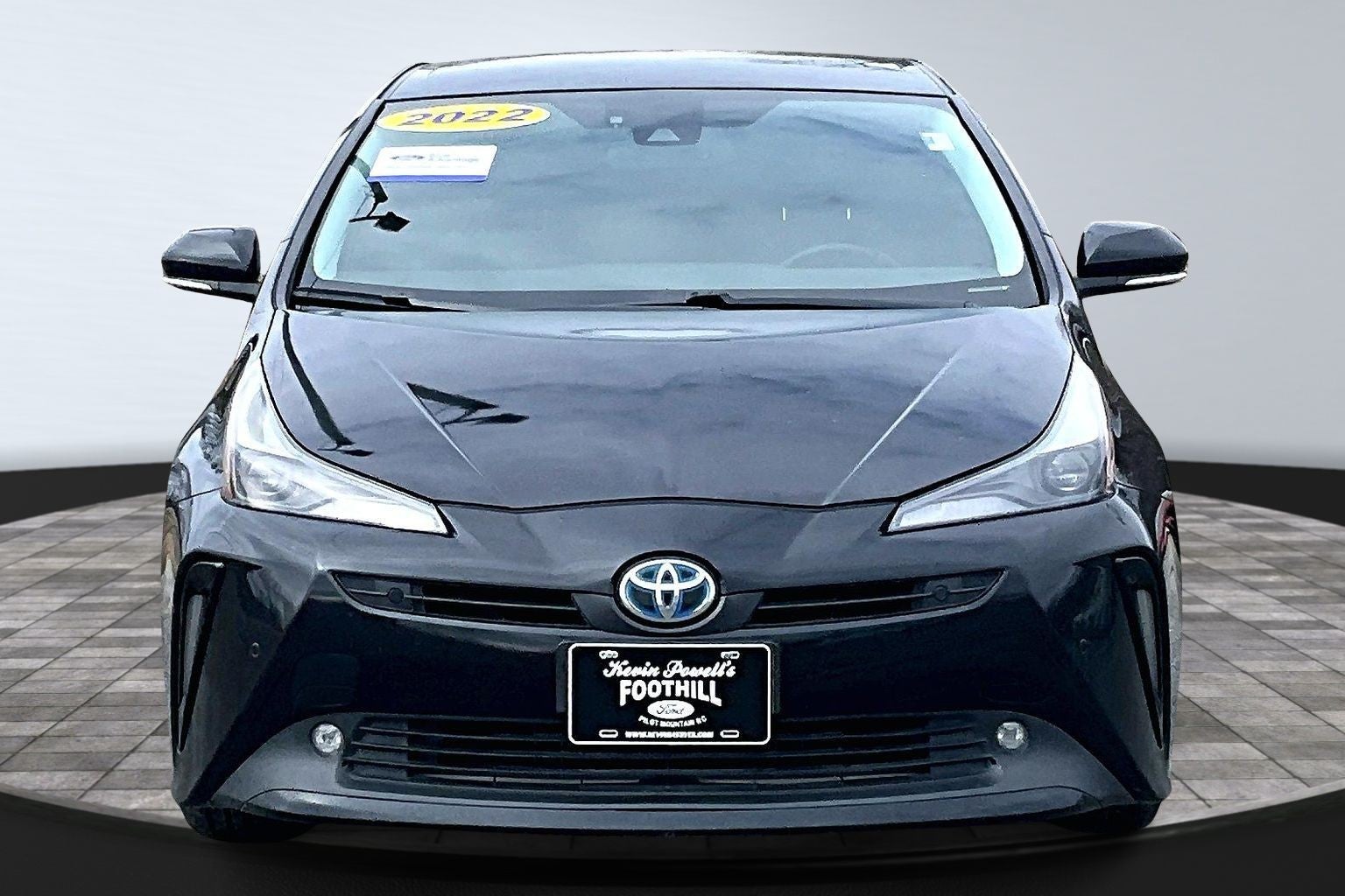2022 Toyota Prius Base