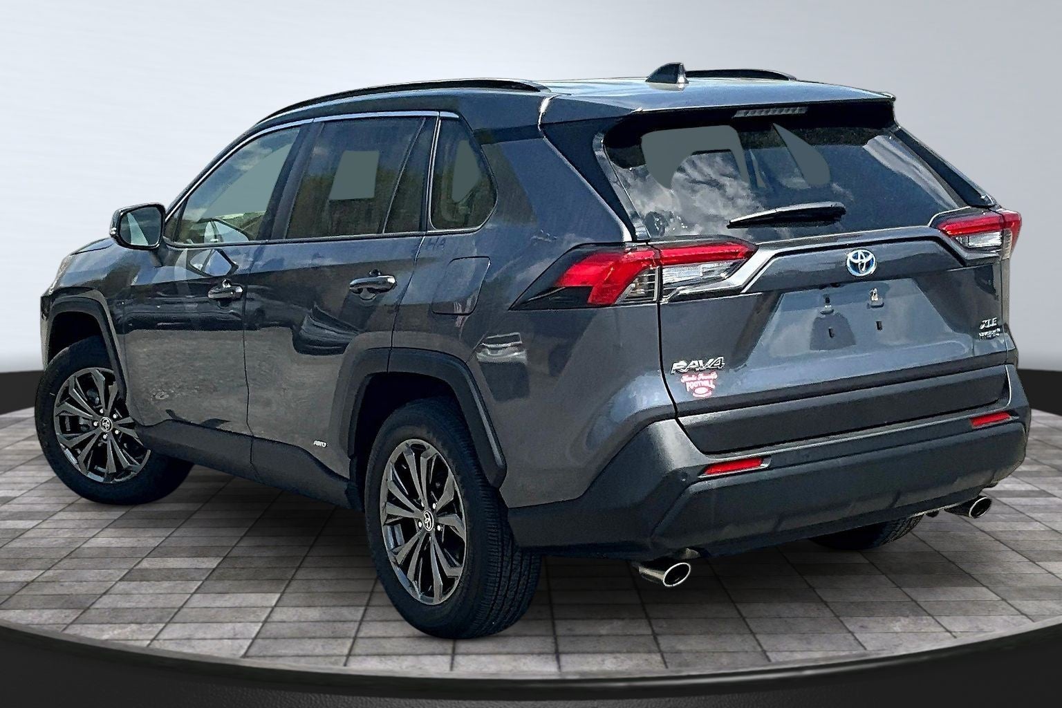 2022 Toyota RAV4 Hybrid XLE Premium