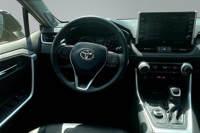 2022 Toyota RAV4 Hybrid XLE Premium
