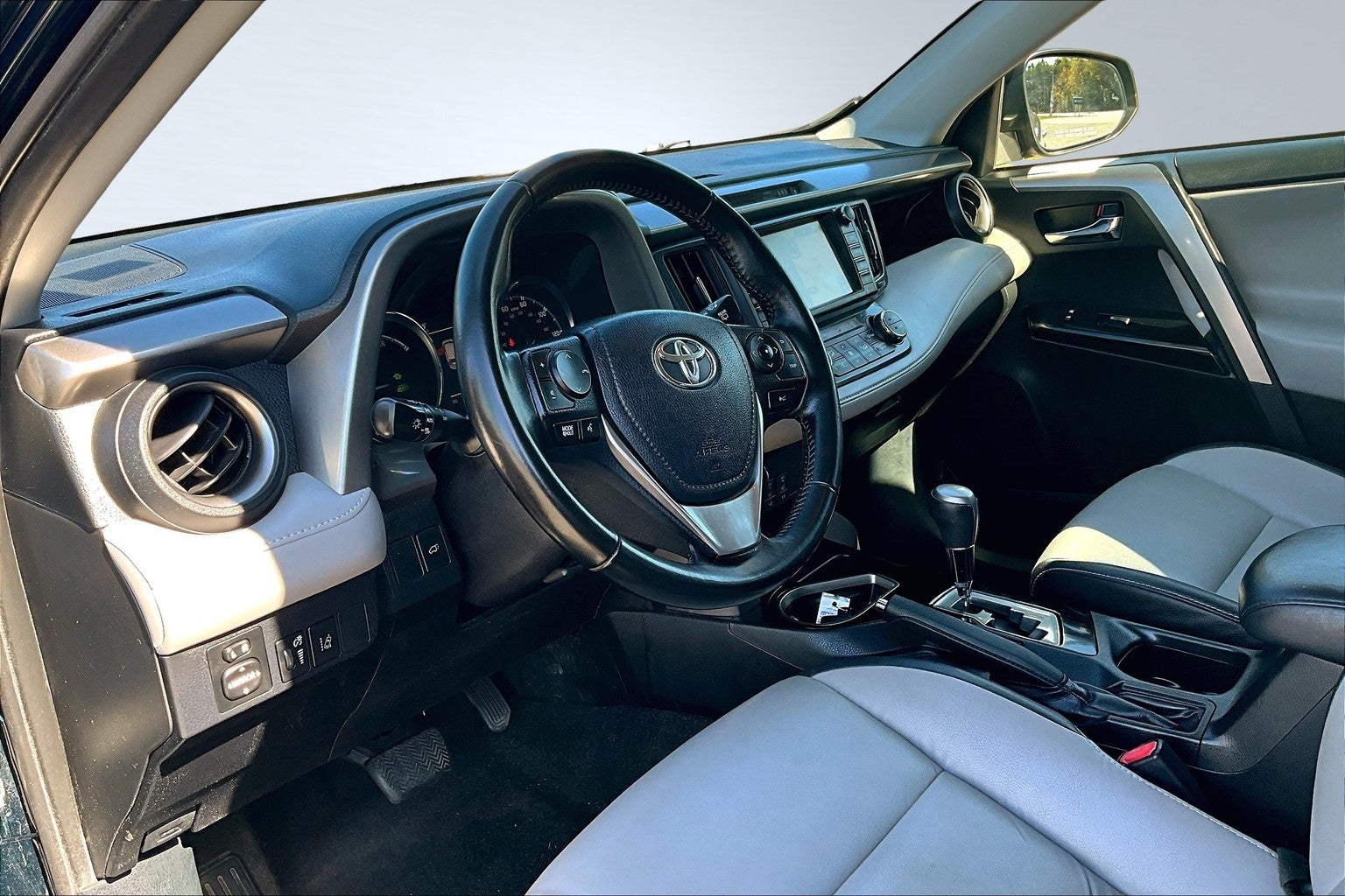 2018 Toyota RAV4 Hybrid Limited