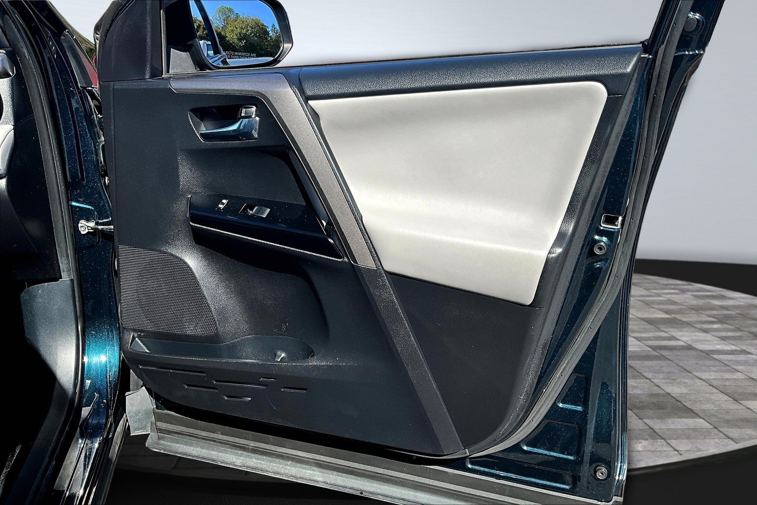 2018 Toyota RAV4 Hybrid Limited