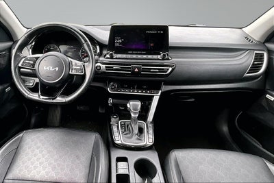 2023 Kia Seltos SX
