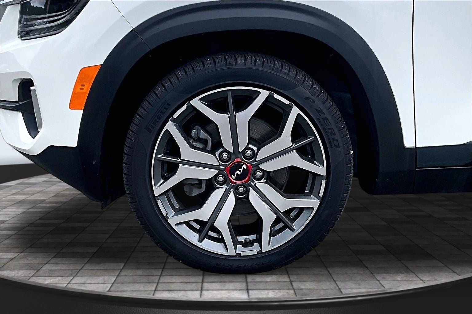 2023 Kia Seltos SX
