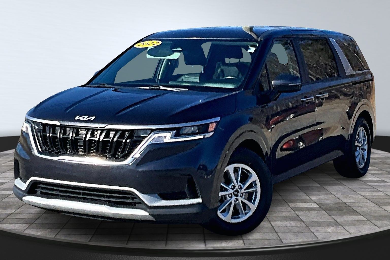 2022 Kia Carnival LXS