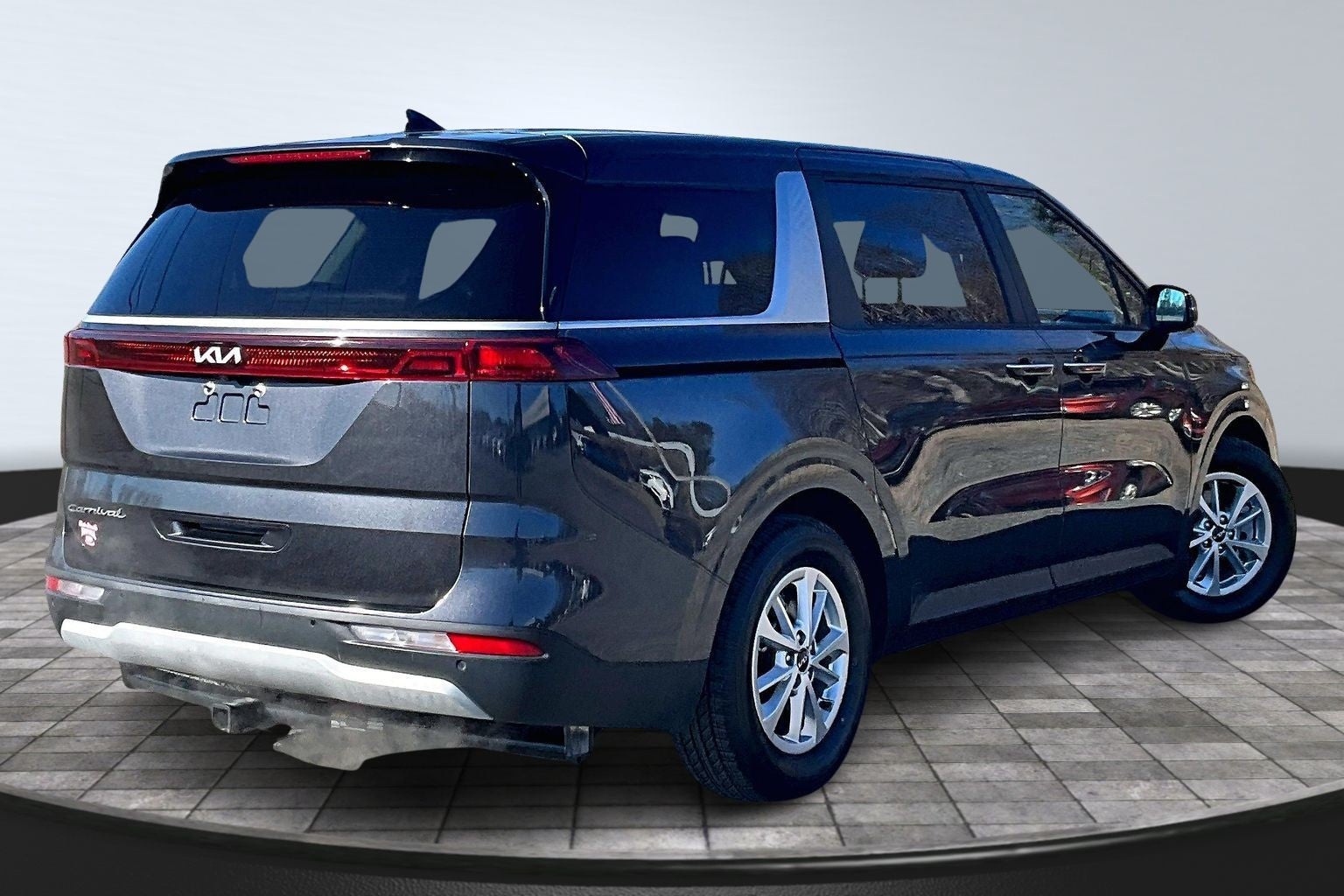 2022 Kia Carnival LXS