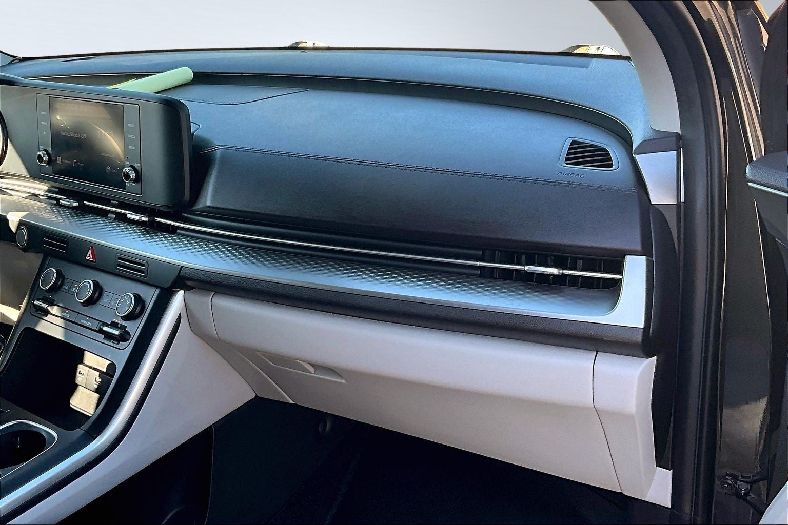 2022 Kia Carnival LXS