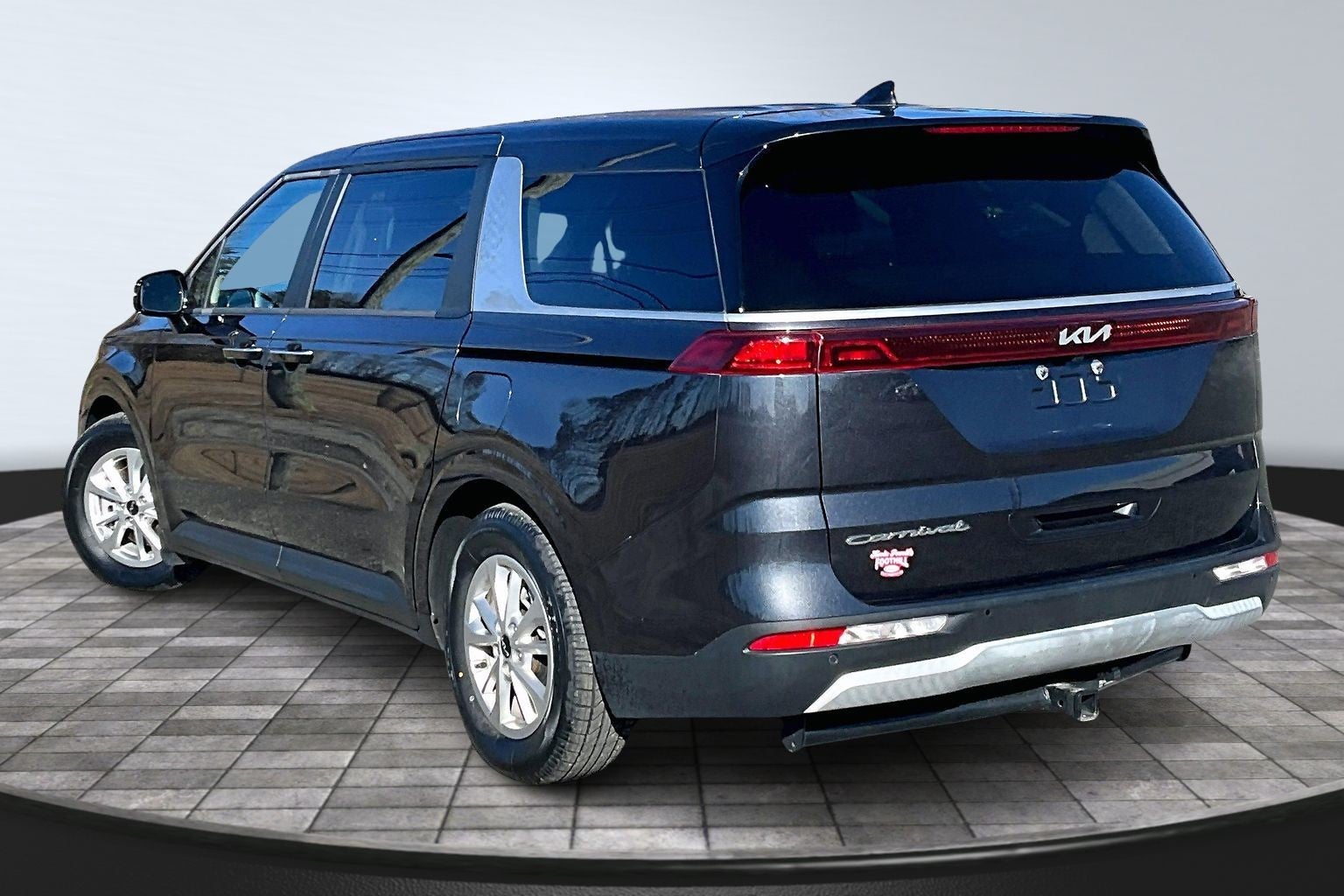 2022 Kia Carnival LXS