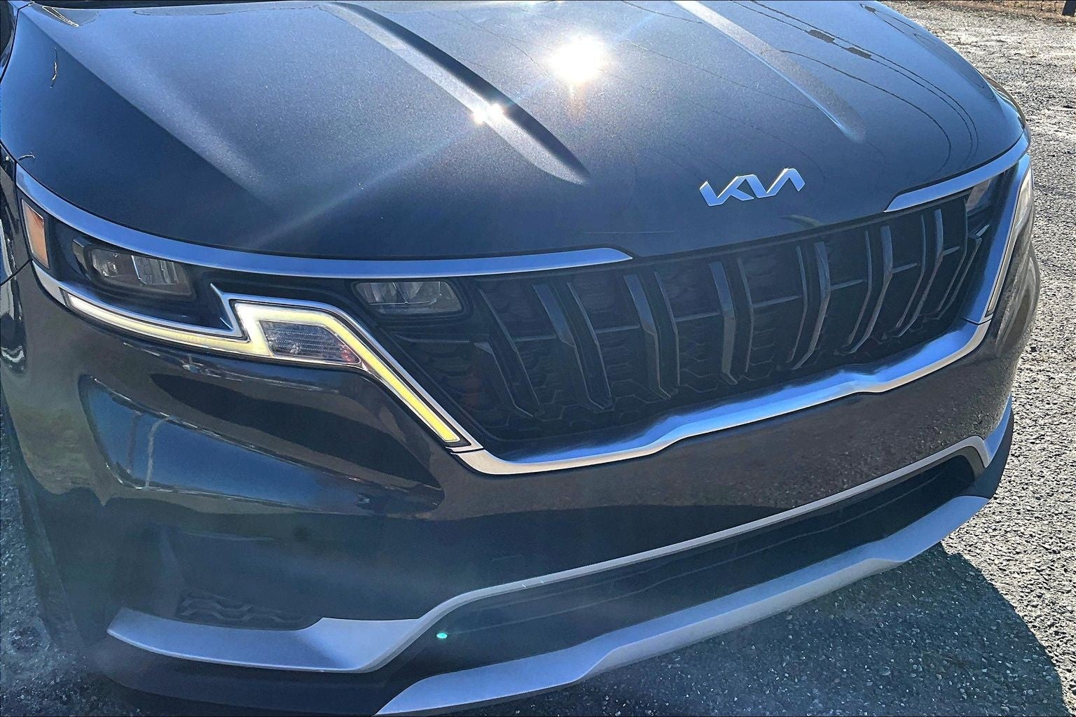 2022 Kia Carnival LXS