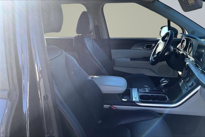 2022 Kia Carnival LXS