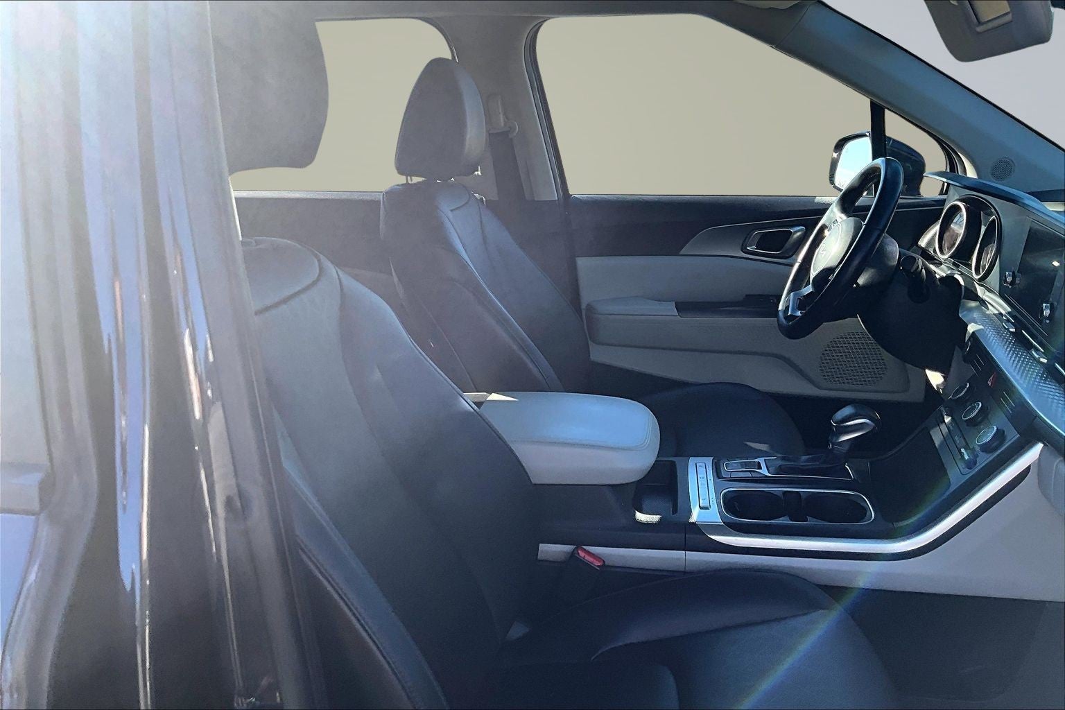 2022 Kia Carnival LXS