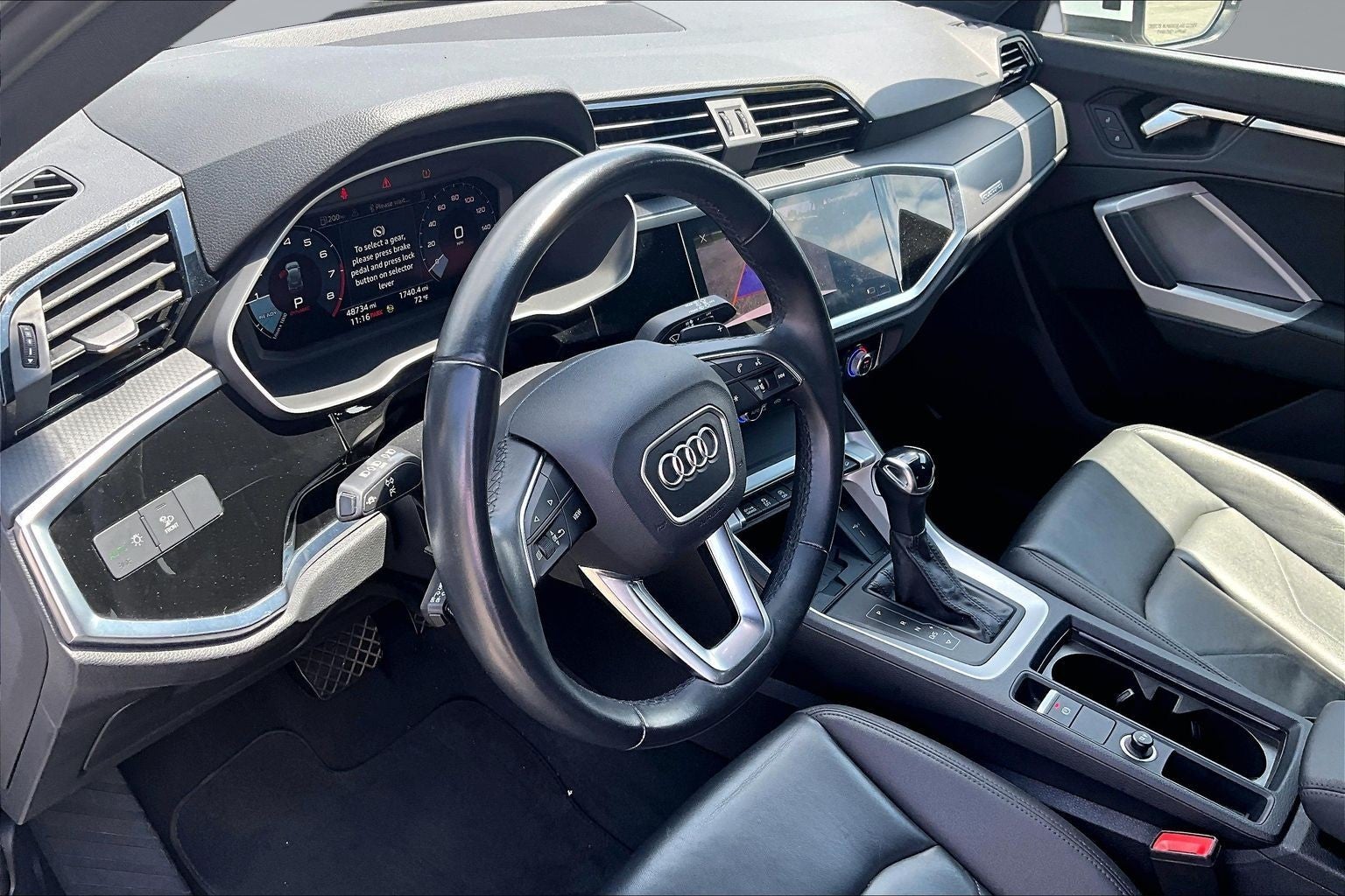 2024 Audi Q3 S line Premium