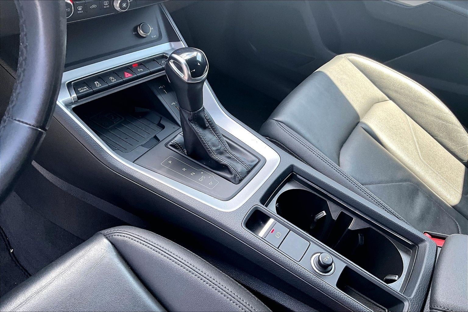 2024 Audi Q3 S line Premium