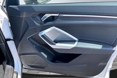 2024 Audi Q3 S line Premium