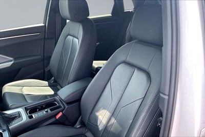 2024 Audi Q3 S line Premium
